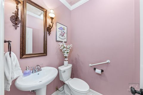 Tiny photo for 940 Burnham Court, Aurora, IL 60502 (MLS # 12515850)