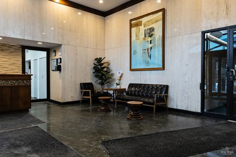 Photo of 444 W Fullerton Parkway #1503, Chicago, IL 60614 (MLS # 12558404)