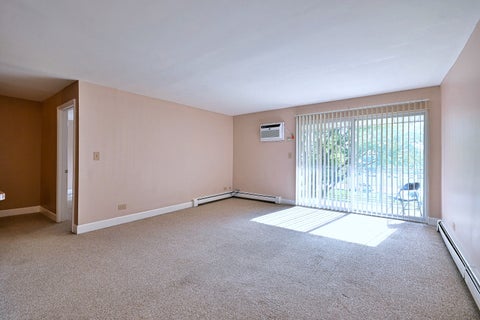 Tiny photo for 850 S Lorraine Road S #3E, Wheaton, IL 60189 (MLS # 12782878)