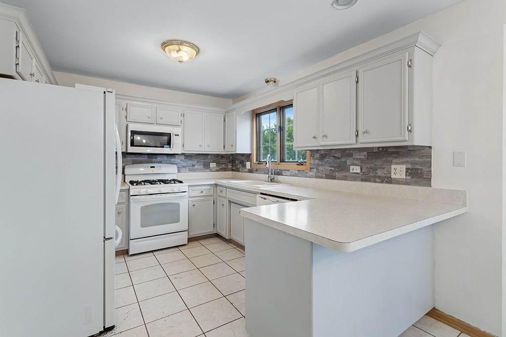 611 Flambeau Court