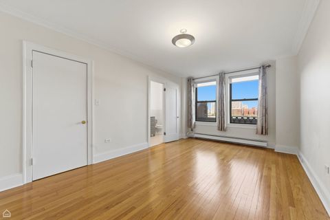 Tiny photo for 5555 S Everett Avenue #9-D, Chicago, IL 60637 (MLS # 12629676)