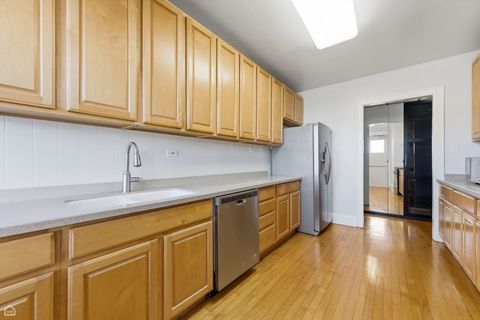 Tiny photo for 5555 S Everett Avenue #9-D, Chicago, IL 60637 (MLS # 12629676)