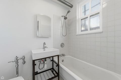 Tiny photo for 5555 S Everett Avenue #9-D, Chicago, IL 60637 (MLS # 12629676)
