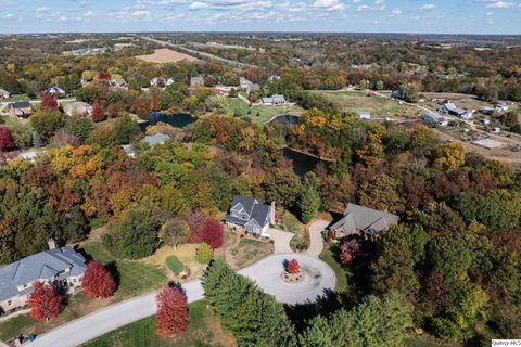 Tiny photo for 5585 Wood Crest Dr. Dr, Quincy, IL 62305 (MLS # 12517337)