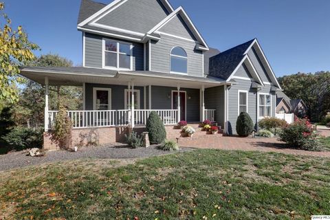 Tiny photo for 5585 Wood Crest Dr. Dr, Quincy, IL 62305 (MLS # 12517337)