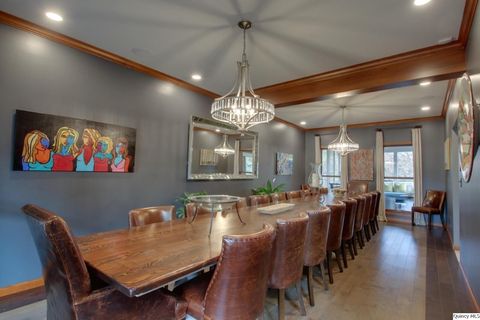 Tiny photo for 5585 Wood Crest Dr. Dr, Quincy, IL 62305 (MLS # 12517337)