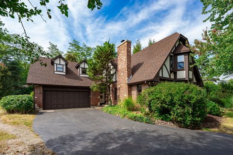 Tiny photo for 4511 Hanover Drive, Crystal Lake, IL 60012 (MLS # 12511739)