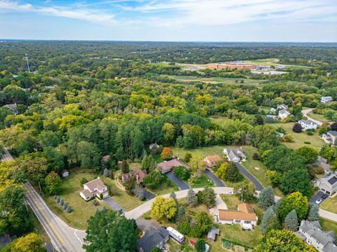 Tiny photo for 4511 Hanover Drive, Crystal Lake, IL 60012 (MLS # 12511739)