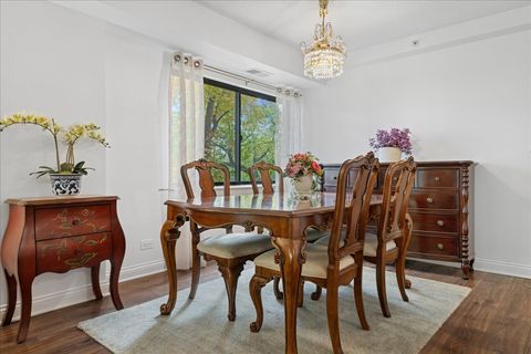 Tiny photo for 1800 Huntington Boulevard #212, Hoffman Estates, IL 60169 (MLS # 12497409)