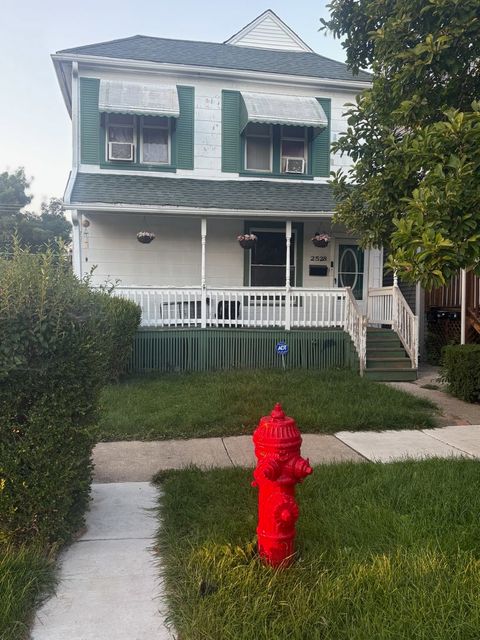 Photo of 2528 Cochran Street, Blue Island, IL 60406 (MLS # 12484043) Photo of 2528 Cochran Street, Blue Island, IL 60406 (MLS # 12484043)