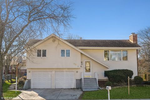 Photo of 829 Pinehurst Lane, Schaumburg, IL 60193 (MLS # 12516084)