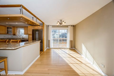 Tiny photo for 829 Pinehurst Lane, Schaumburg, IL 60193 (MLS # 12516084)