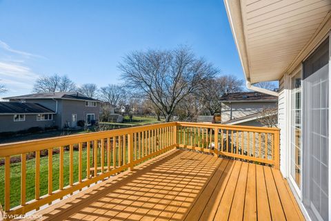 Tiny photo for 829 Pinehurst Lane, Schaumburg, IL 60193 (MLS # 12516084)