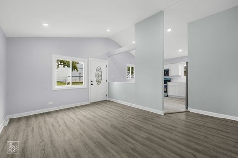 Tiny photo for 7616 S 78th Avenue, Bridgeview, IL 60455 (MLS # 12635840)