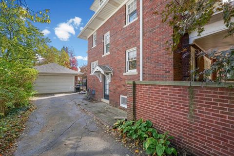 Tiny photo for 712 S Elm Boulevard, Champaign, IL 61820 (MLS # 12495660)