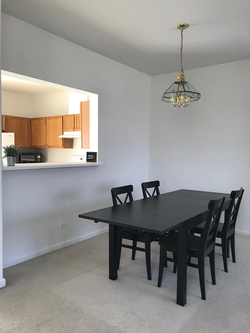 1098 Savoy Court
