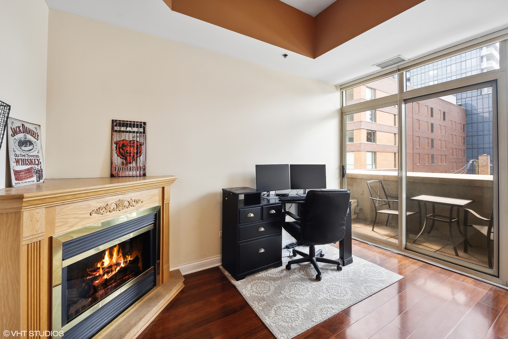 230 W DIVISION Street 504