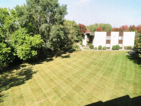 Tiny photo for 3107 Ingalls Avenue #3B, Joliet, IL 60435 (MLS # 12475213)