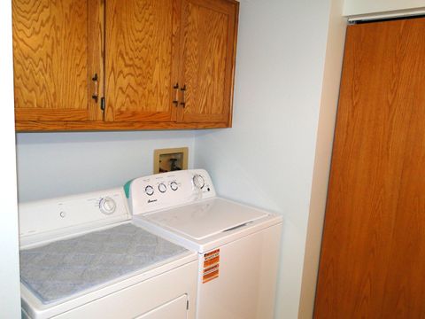 Tiny photo for 3107 Ingalls Avenue #3B, Joliet, IL 60435 (MLS # 12475213)