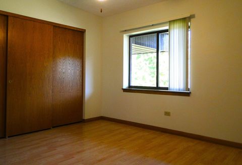 Tiny photo for 3107 Ingalls Avenue #3B, Joliet, IL 60435 (MLS # 12475213)