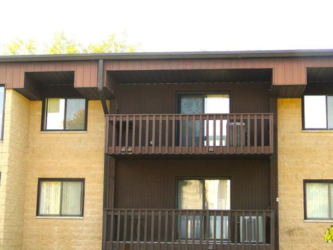 Tiny photo for 3107 Ingalls Avenue #3B, Joliet, IL 60435 (MLS # 12475213)
