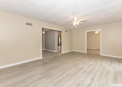 Tiny photo for 3907 44TH Street, Rock Island, IL 61201 (MLS # 12551310)