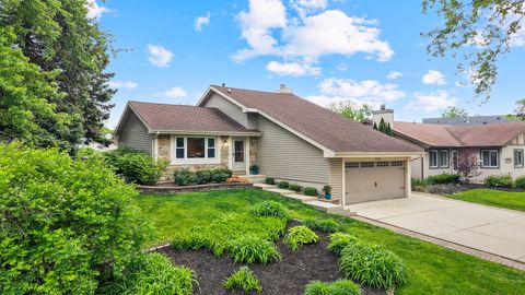 Photo of 14305 S Pebble Creek Drive, Homer Glen, IL 60491 (MLS # 12639242)