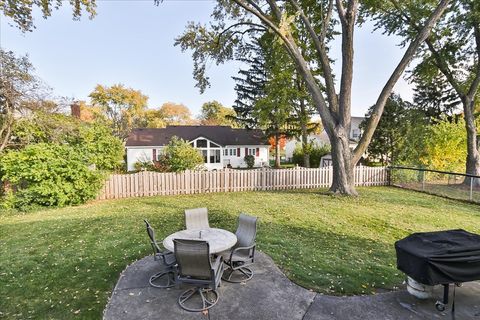 Tiny photo for 760 CHECKER Drive, Buffalo Grove, IL 60089 (MLS # 12501204)