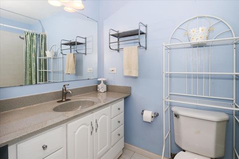 Tiny photo for 760 CHECKER Drive, Buffalo Grove, IL 60089 (MLS # 12501204)