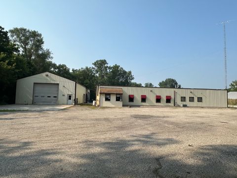 2720 Raffel Road Woodstock IL 60098