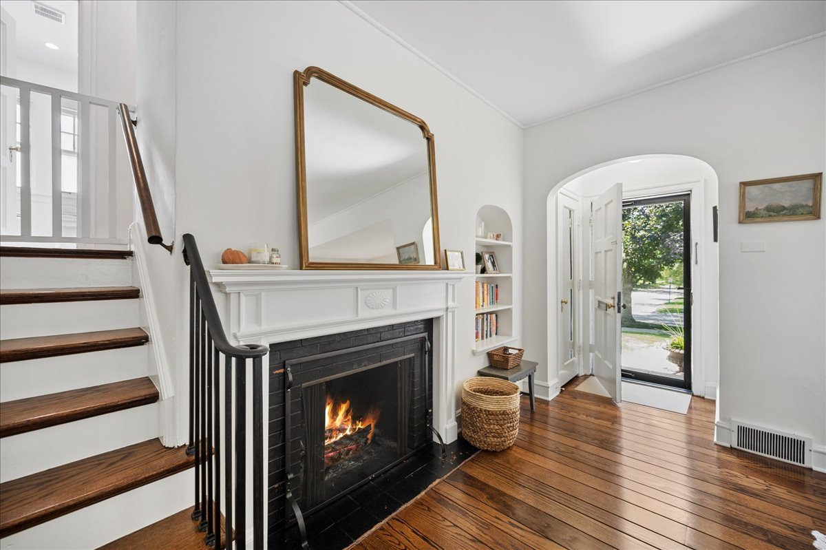 420 Brier Street