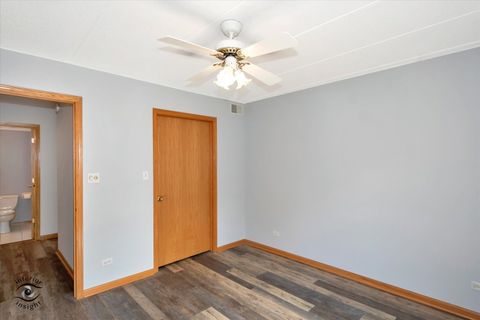 Tiny photo for 4920 134th Court #205, Crestwood, IL 60418 (MLS # 12456874)