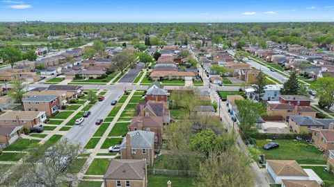 Tiny photo for 9632 S Yale Avenue, Chicago, IL 60628 (MLS # 12515533)