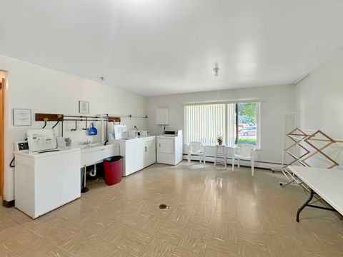 Tiny photo for 124 N Whistler C4 Avenue #C4, Freeport, IL 61032 (MLS # 12529593)