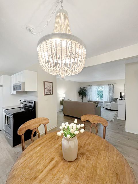 Tiny photo for 124 N Whistler C4 Avenue #C4, Freeport, IL 61032 (MLS # 12529593)