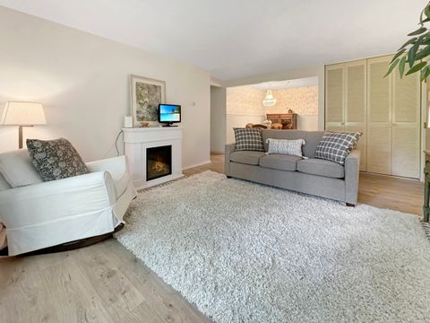 Tiny photo for 124 N Whistler C4 Avenue #C4, Freeport, IL 61032 (MLS # 12529593)