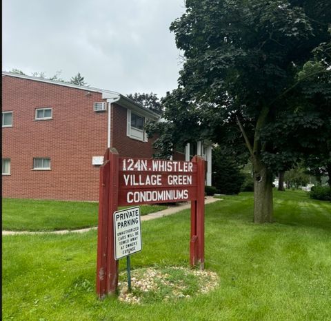 Photo of 124 N Whistler C4 Avenue #C4, Freeport, IL 61032 (MLS # 12529593)