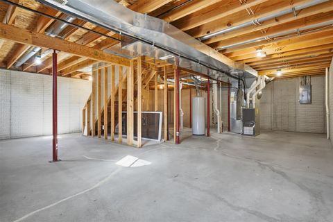 Tiny photo for 3 Timbergate Court, Bloomington, IL 61704 (MLS # 12535268)