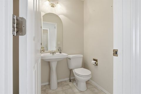 Tiny photo for 3 Timbergate Court, Bloomington, IL 61704 (MLS # 12535268)