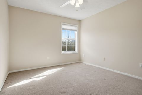 Tiny photo for 3 Timbergate Court, Bloomington, IL 61704 (MLS # 12535268)