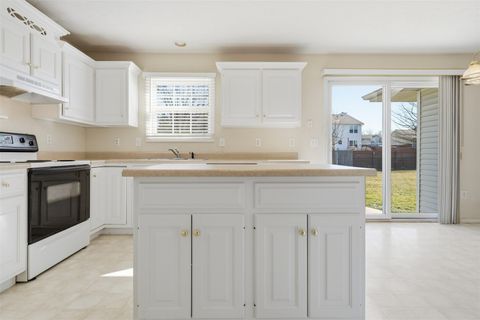 Tiny photo for 3 Timbergate Court, Bloomington, IL 61704 (MLS # 12535268)