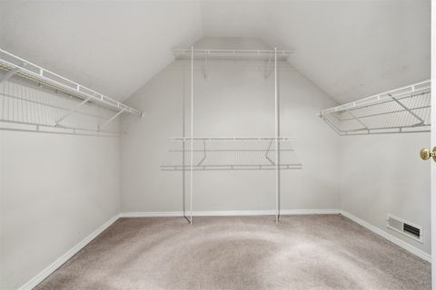 Tiny photo for 3 Timbergate Court, Bloomington, IL 61704 (MLS # 12535268)