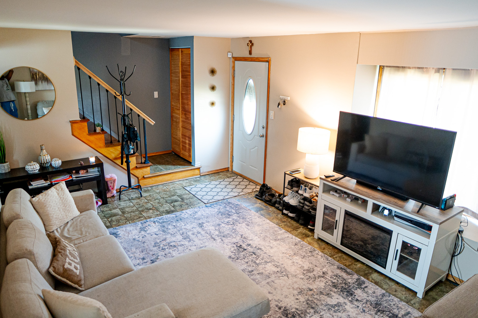 416 Gainsborough Court