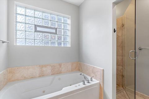 Tiny photo for 3511 N WILTON Avenue #1, Chicago, IL 60657 (MLS # 12630779)