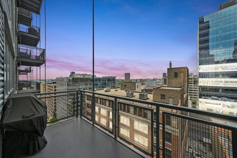 Tiny photo for 565 W Quincy Street #1306, Chicago, IL 60661 (MLS # 12378692)