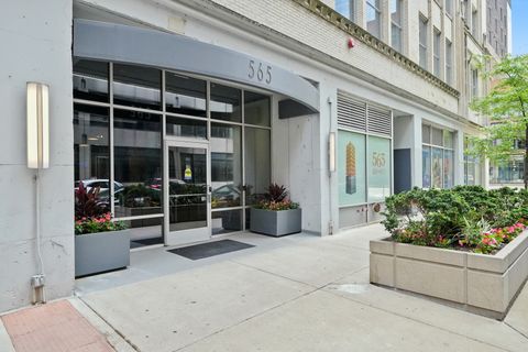 Tiny photo for 565 W Quincy Street #1306, Chicago, IL 60661 (MLS # 12378692)