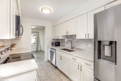 Tiny photo for 8620 W 95TH Street #1A2, Hickory Hills, IL 60457 (MLS # 12573687)