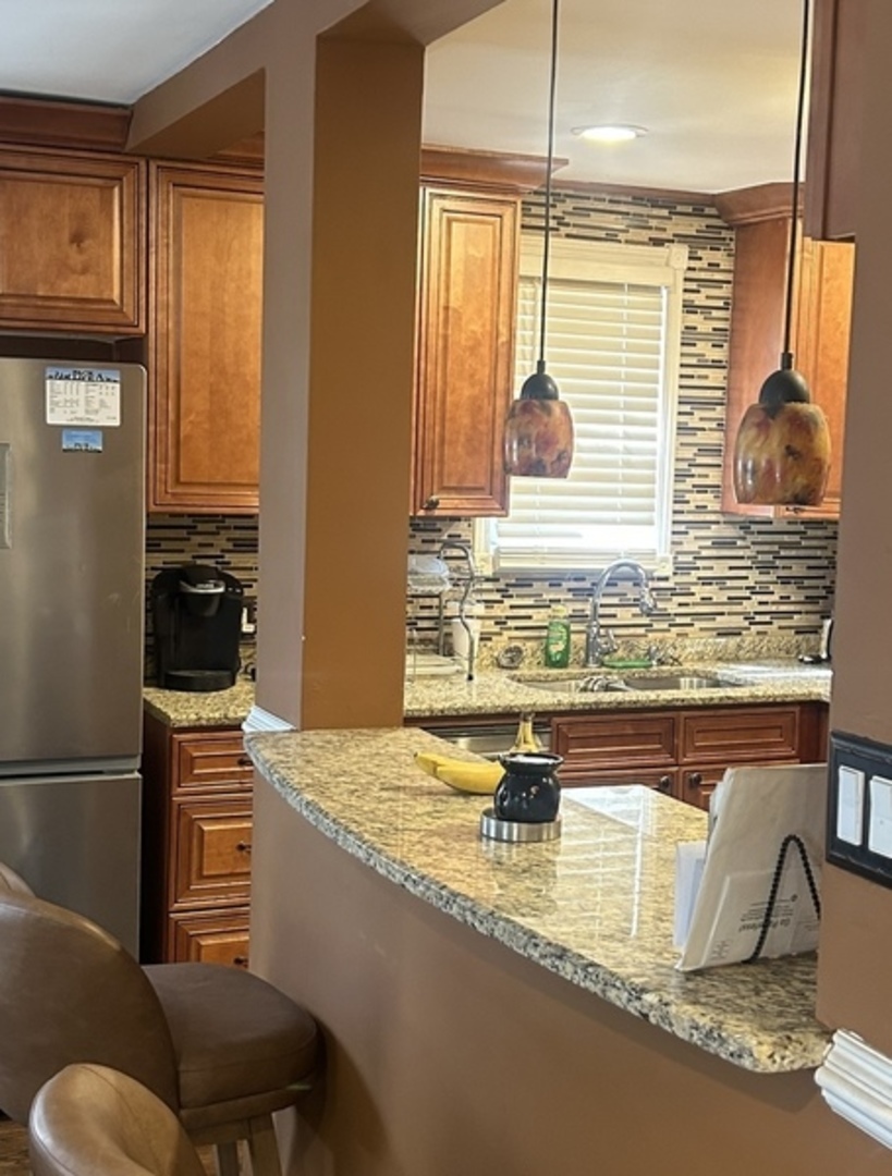 8104 S Fairfield Avenue