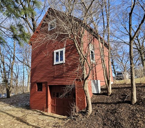 A home in Dixon