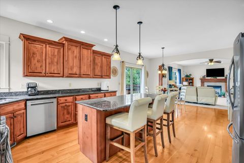 Tiny photo for 1211 Fieldstone Drive, Savoy, IL 61874 (MLS # 12646985)